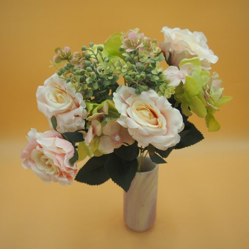 Rózsa - hortenzia csokor