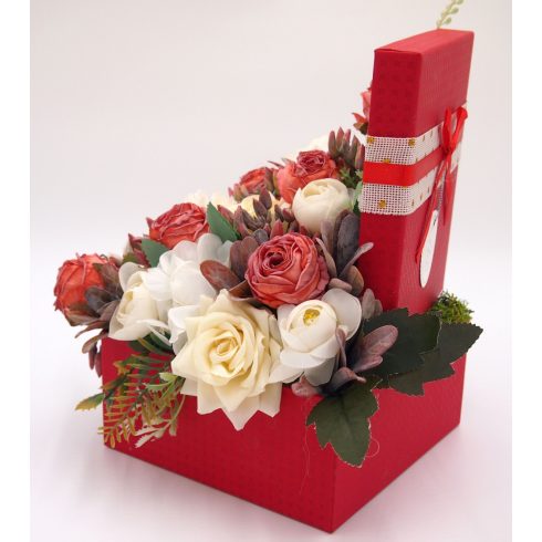 Narancs rózsák piros dobozban