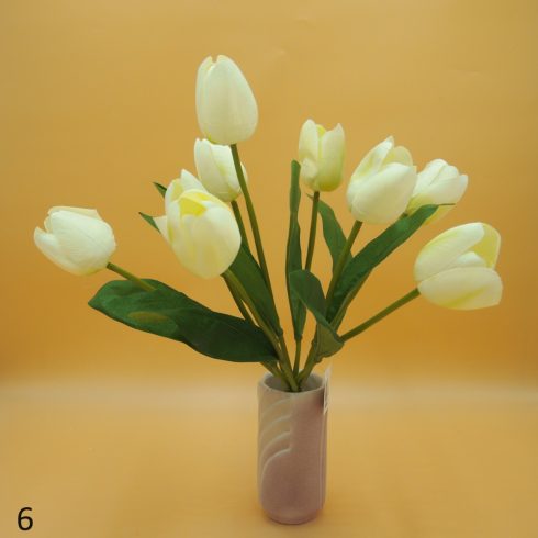 Tulipán csokor 9
