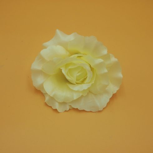 Nyílott rózsafej - krém