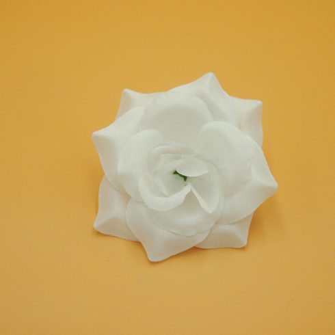 Nyílott rózsafej - kicsi