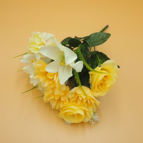 Vegyes csokor - 4fajta virággal