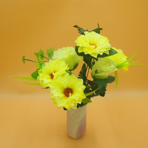 Dália - bimbós rózsa csokor