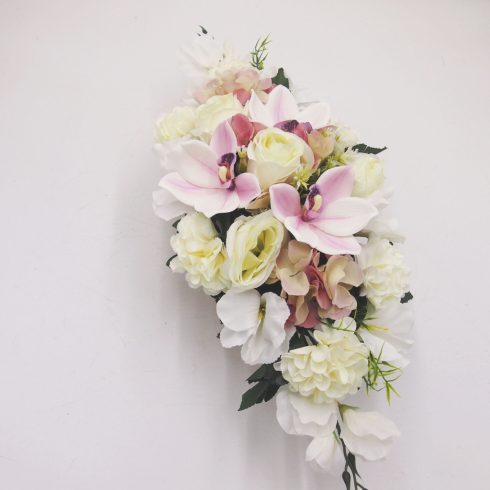 Ovális sírdísz 403