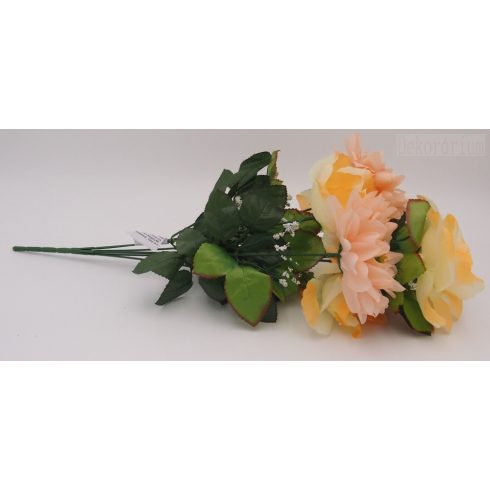 Nagy rózsa és dália csokor